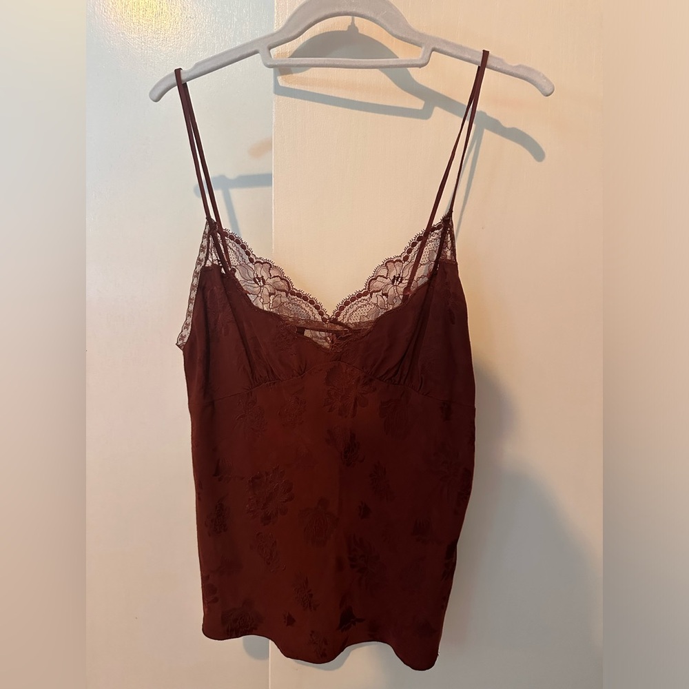 Wilfred Lace Tank - Picture 1 of 3